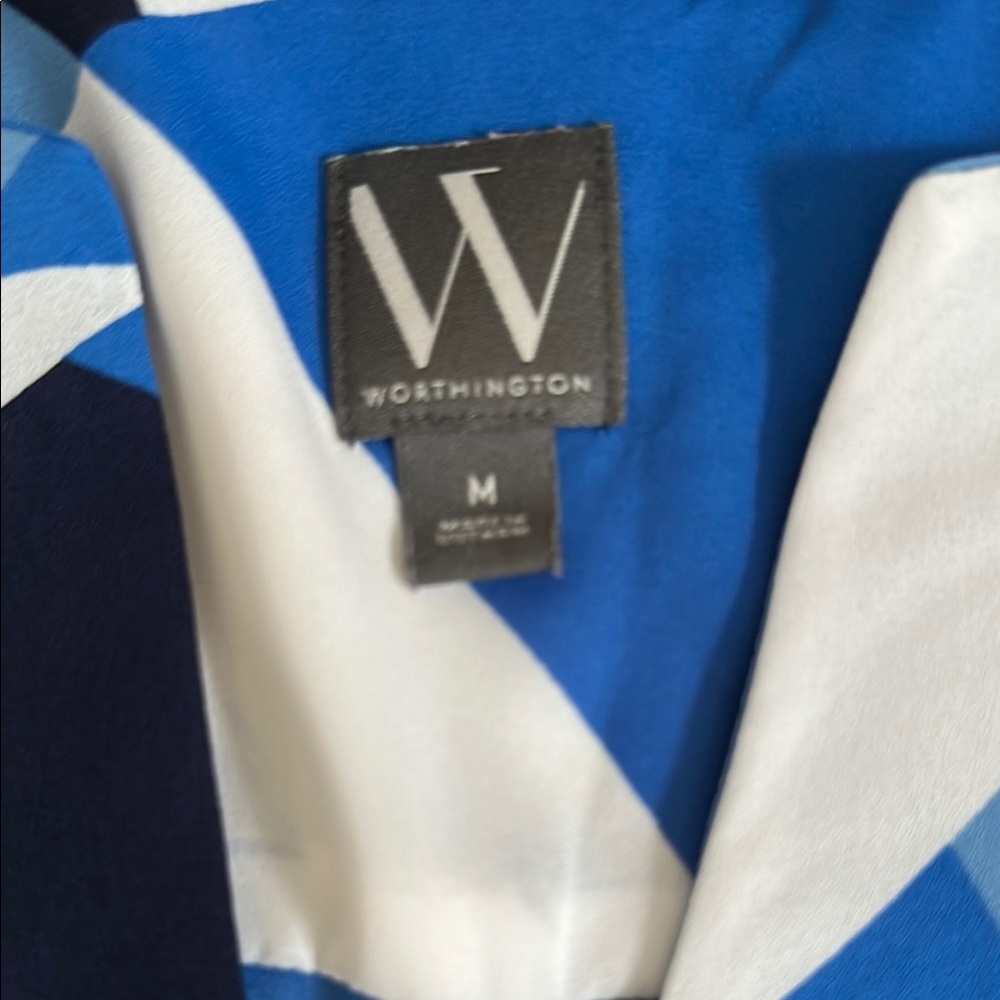 Chic Blue And White Patterned Top - image 5